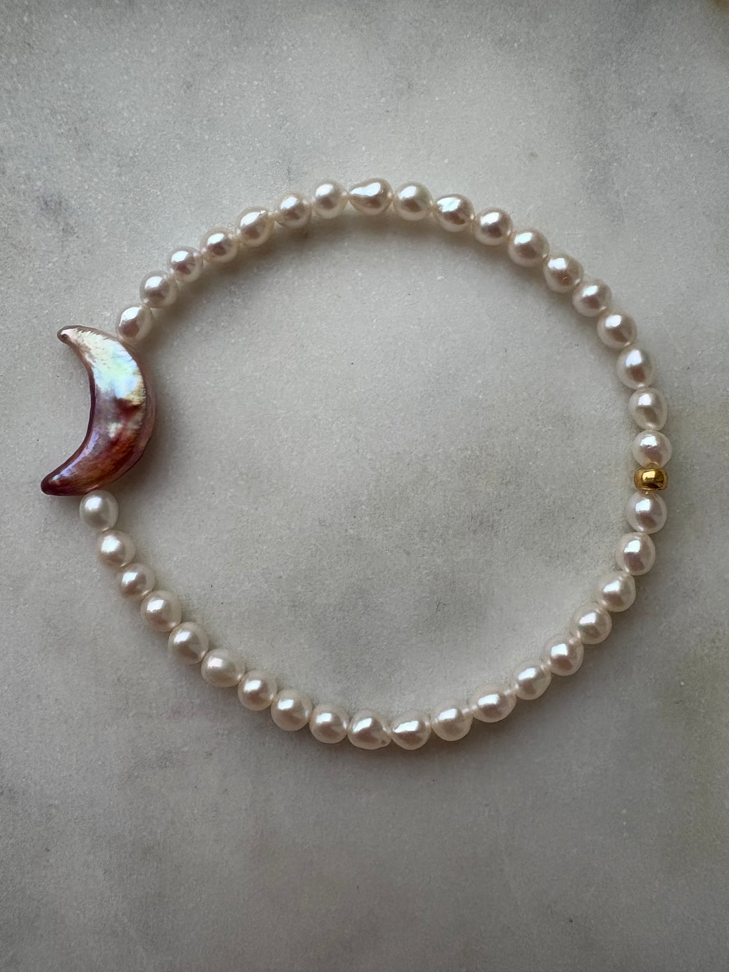 luna pearl bracelet